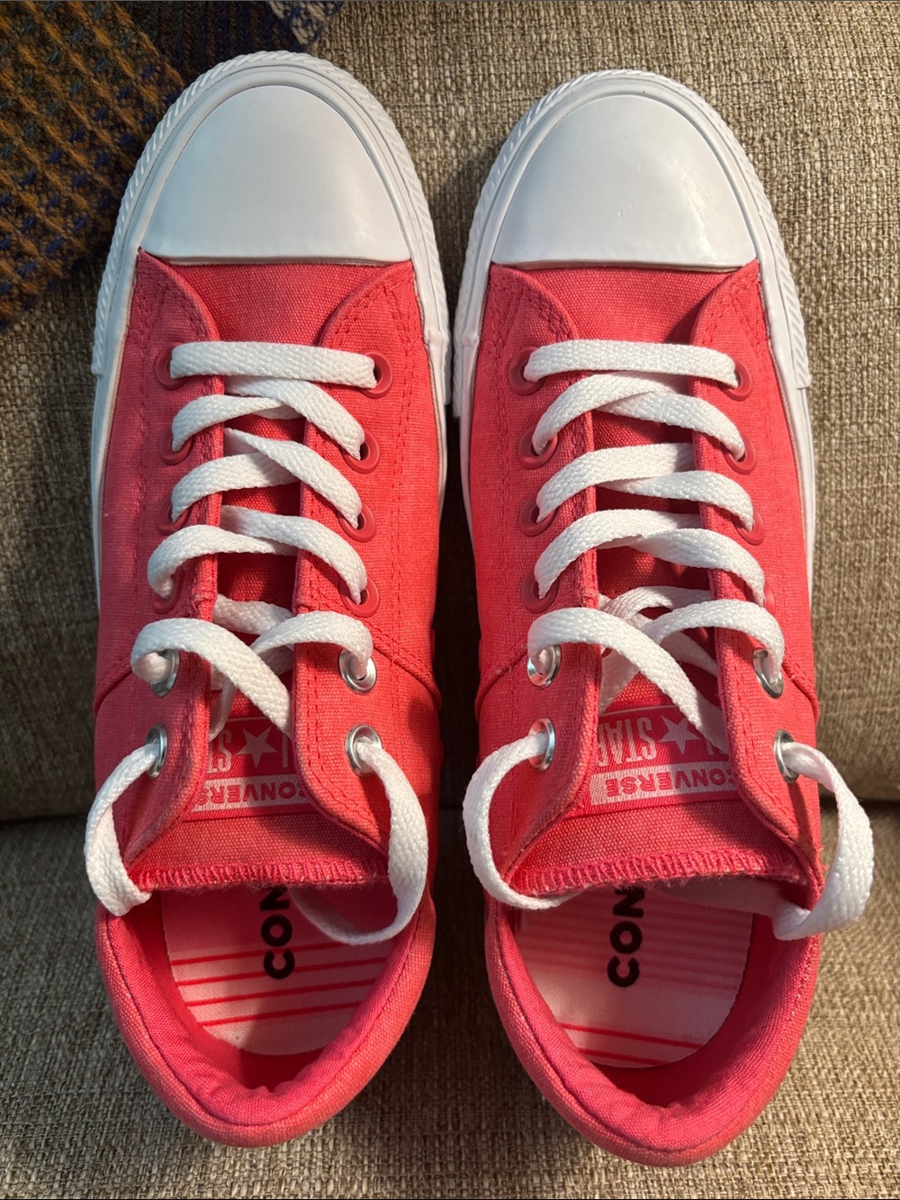 Converse Wmns Chuck Taylor All Star Madison Low “Strawberry Jam”- 7 - Picture 3 of 8